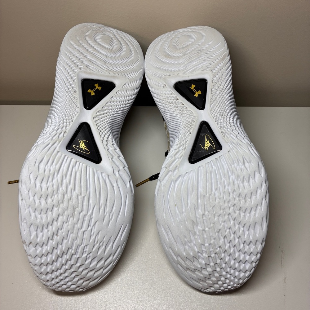 Under Armour Curry Flow 9 - Picture 3 of 16